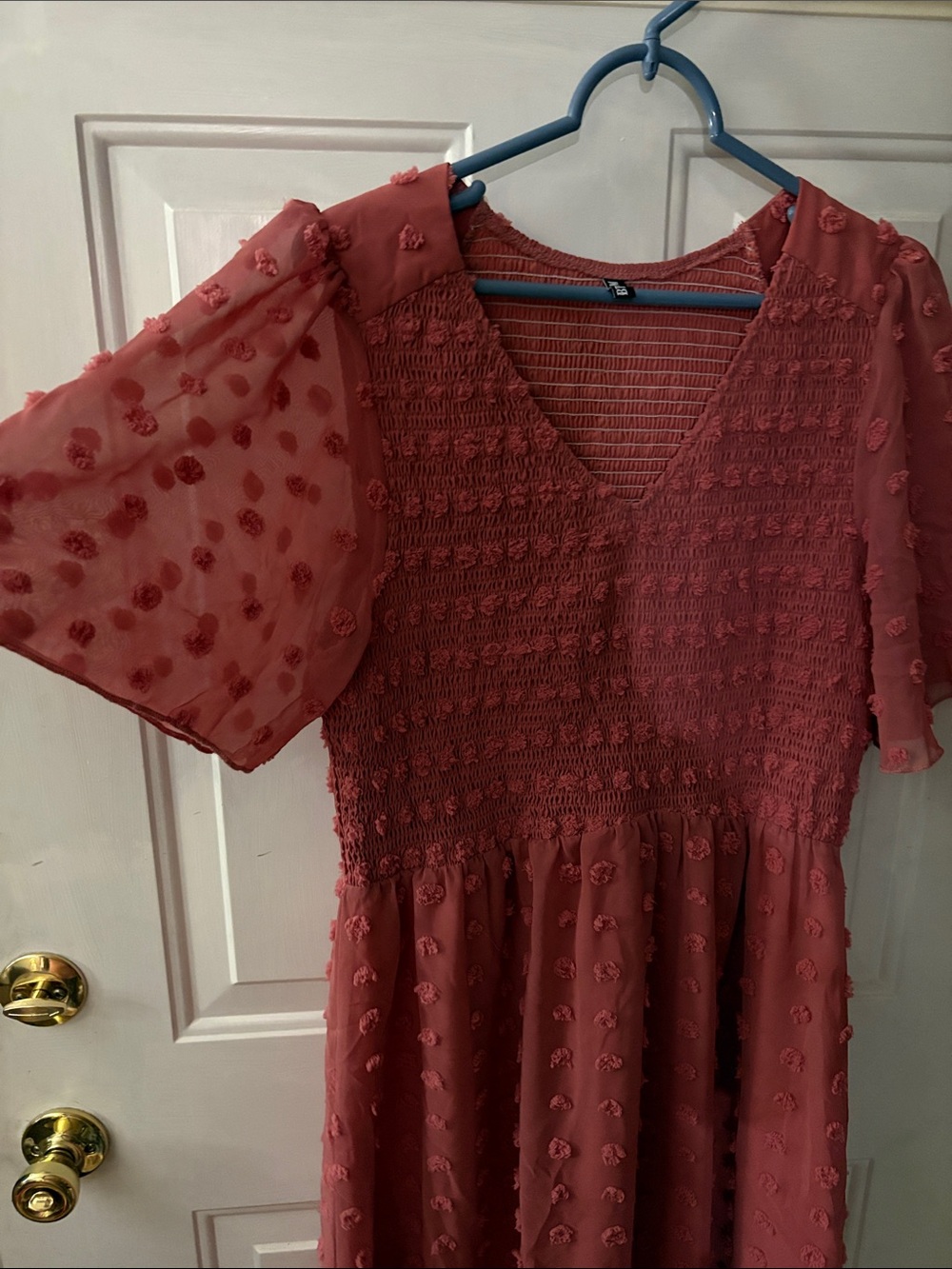 Dusty Rose Textured V-Neck Midi Dress - Unbranded